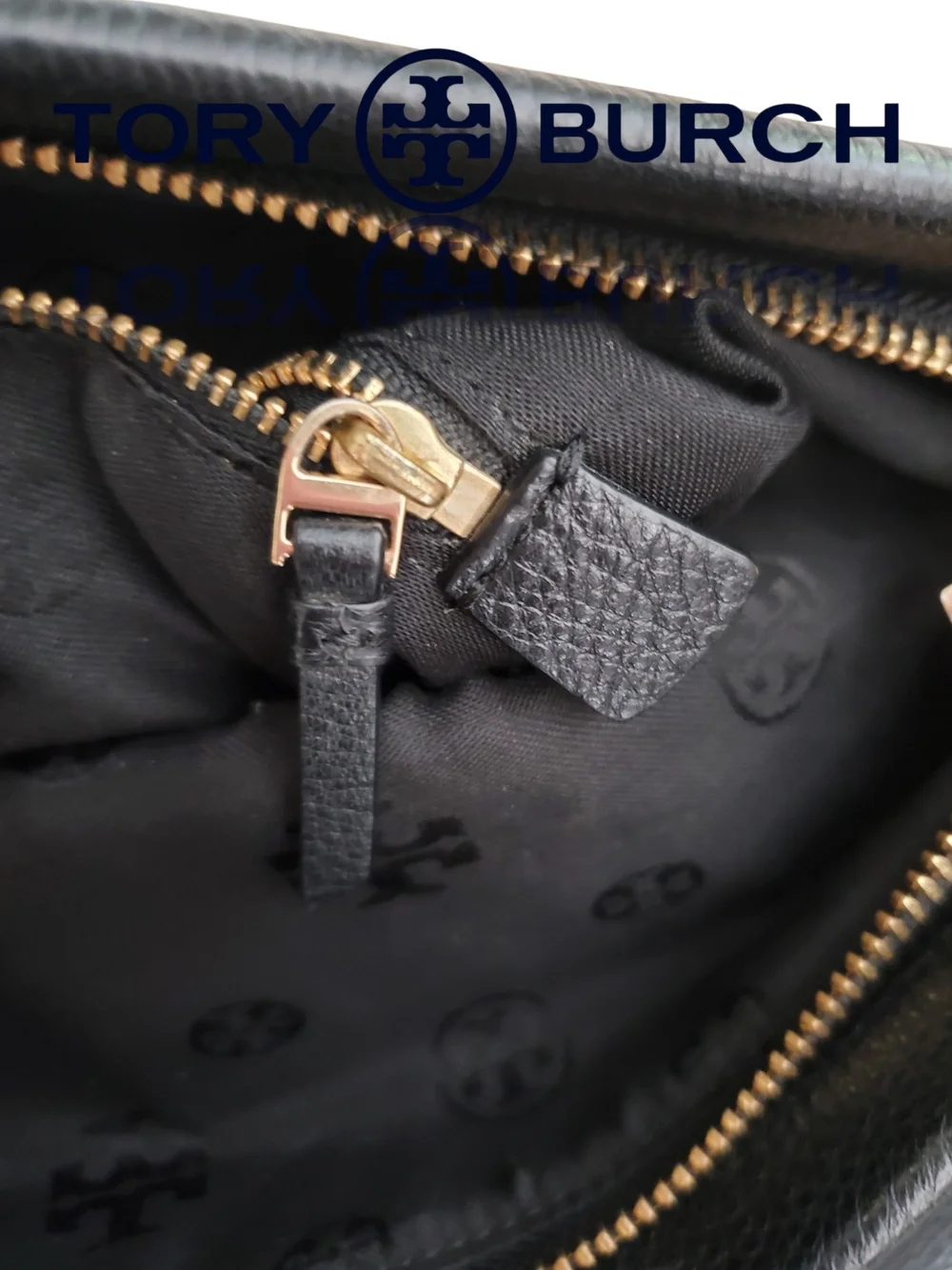 Tory Burch Black Pebbled Leather Amanda Foldover 2 Way Crossbody Messenger Bag